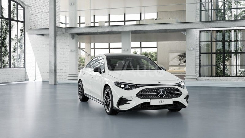 CLA CLA 180 con tecnología híbrida