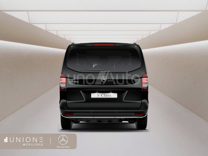 Nuevo 220 d STYLE Largo