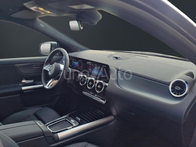GLA 200 7G-DCT