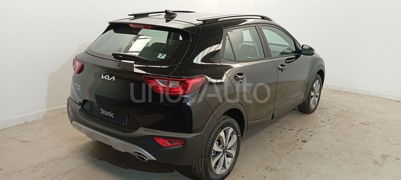 Stonic 1.0 T-GDi MHEV Concept 100