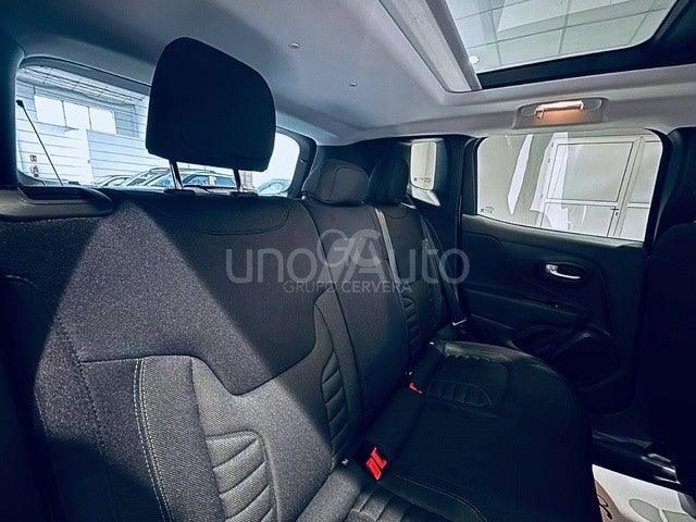 Renegade 1.5 MHEV North Star