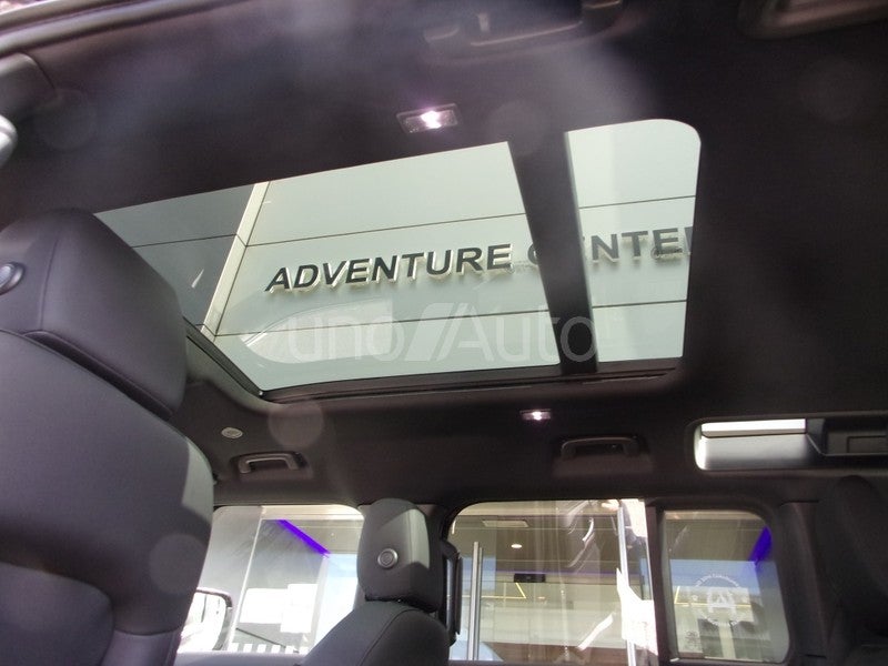 Defender 110 3.0D l6 MHEV X-Dynamic SE 350 AWD Aut.