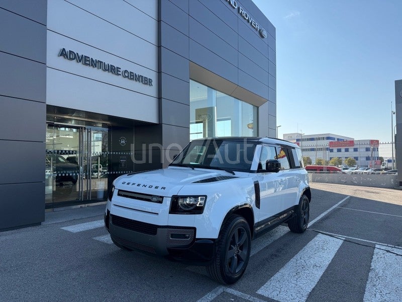 Defender 110 3.0D l6 MHEV X-Dynamic SE AWD Aut. 250
