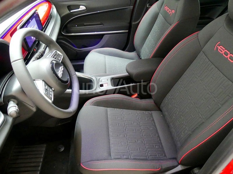 e RED 54kwh 115kw (156cv)