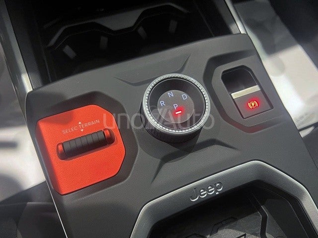 Compass 1.2 MHEV Altitude 107KW