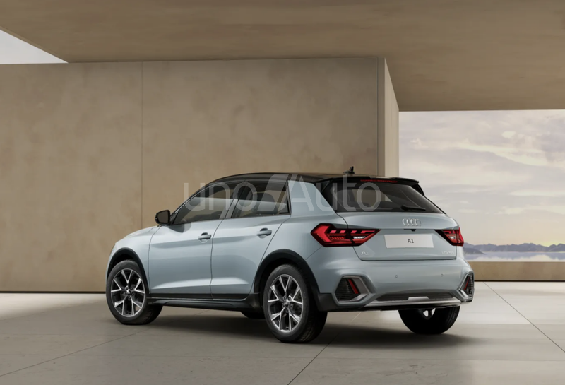 A1 Allstreet 30 TFSI Adrenalin S tronic 85kW