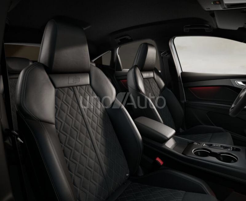 Q4 e-tron Sportback performance Black line 210kW 82KWh