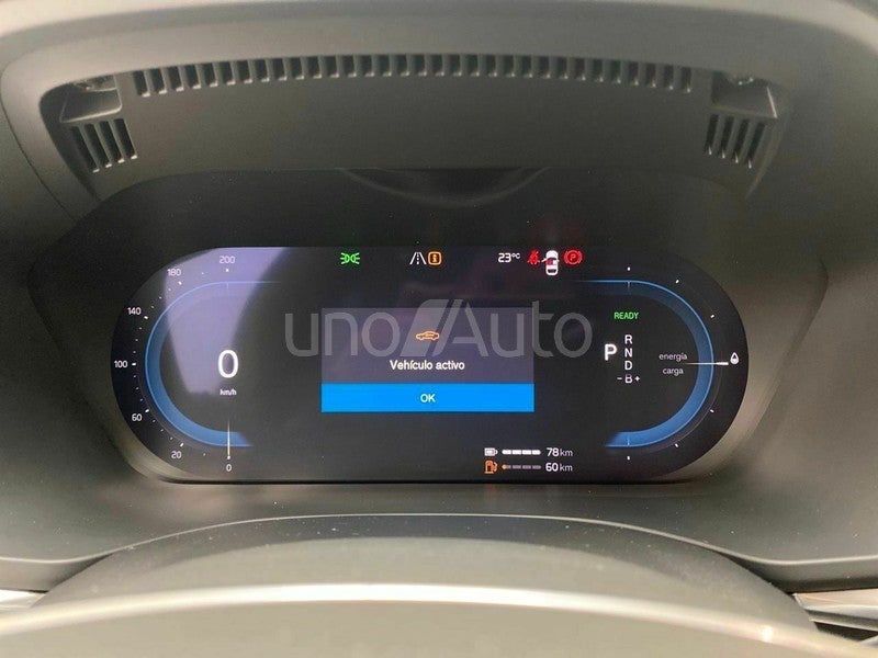 2.0 T6 AWD Recharge Plus Dark Auto