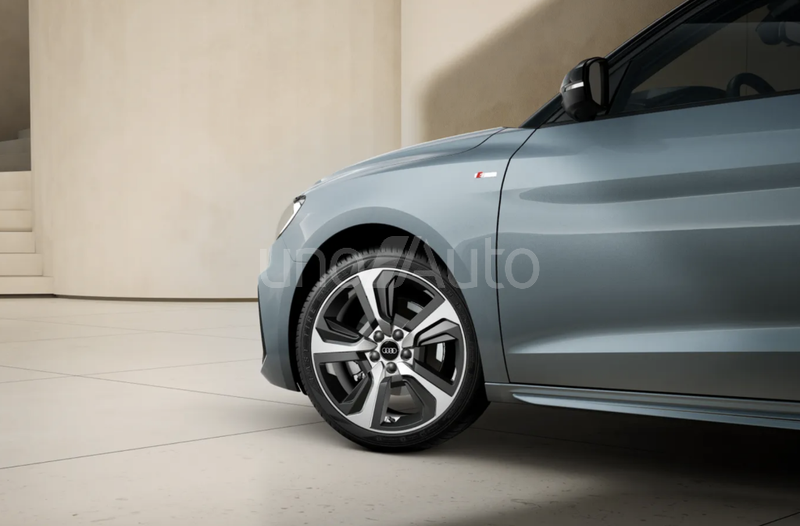 A1 Sportback 30 TFSI Adrenalin 85kW