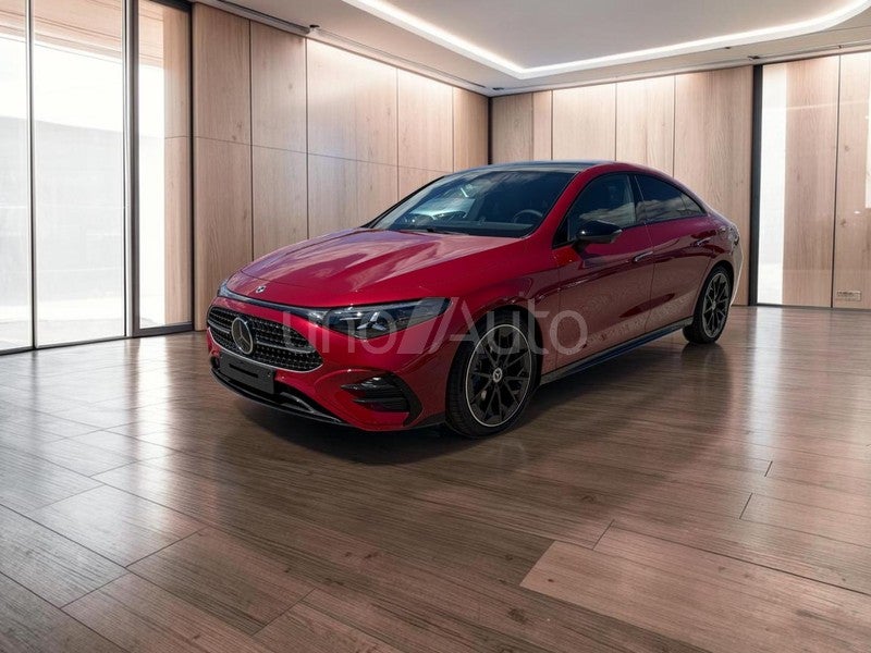 CLA CLA 180 con tecnología híbrida