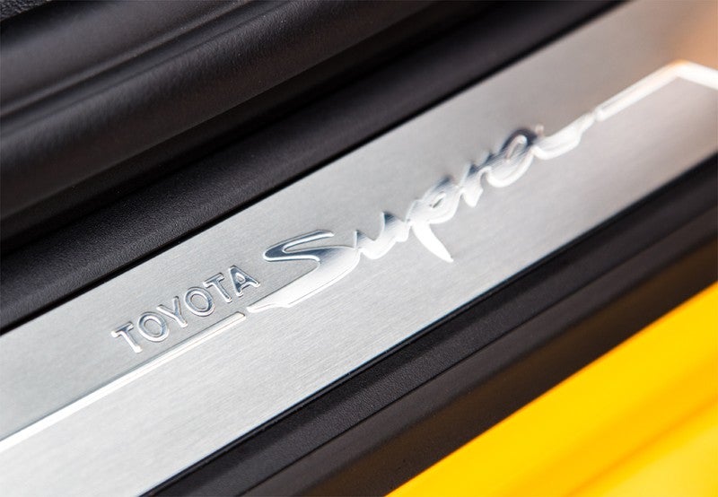 TOYOTA Supra