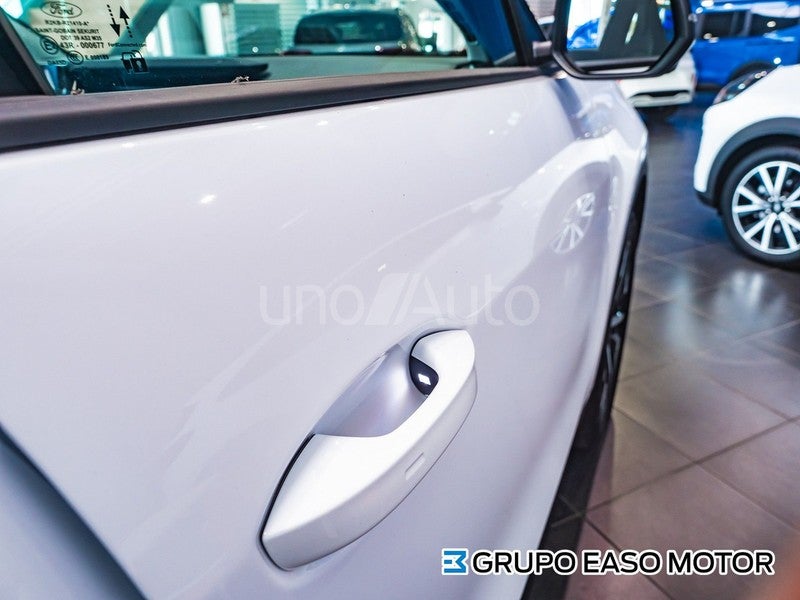 Explorer RWD Rango Estandar Style 52kWh