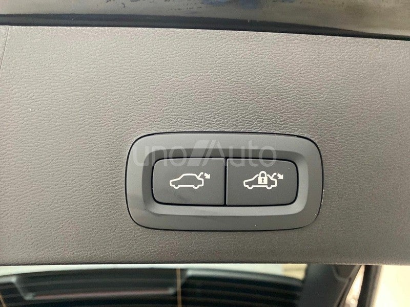 2.0 B3 G Black Edition Plus Auto