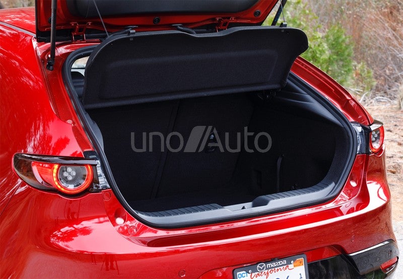 Mazda3 Sedán 2.0 e-Skyactiv-X Exclusive-line 137kW