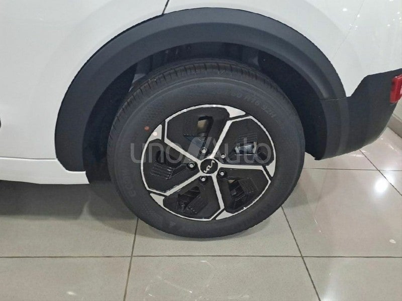 1.6 GDi HEV 95kW (129CV) Concept