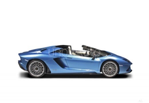 Aventador Roadster S