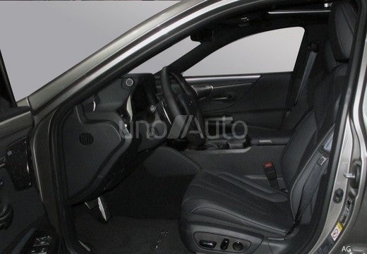 ES 300h Premium