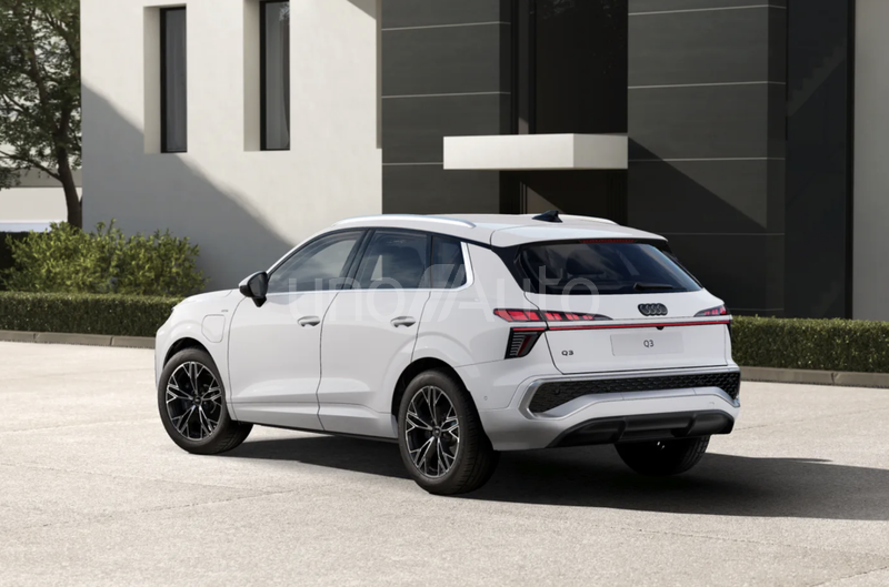 Q3 e-hybrid S Line S tronic 200kW