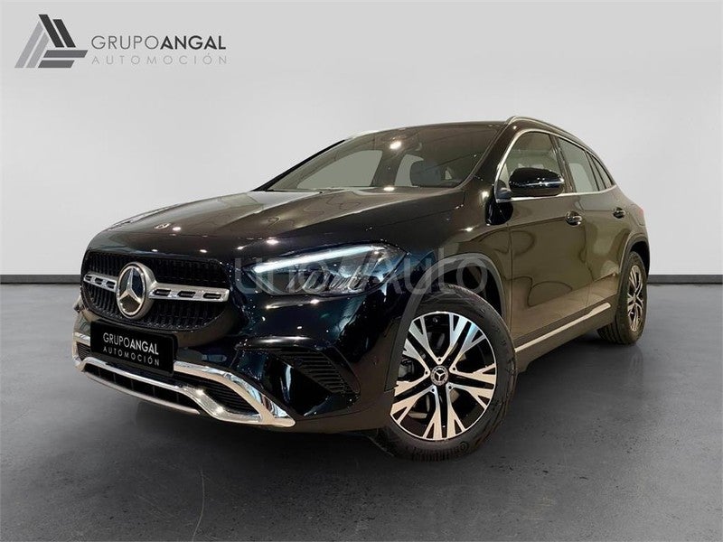 CLASE GLA 250 e con tecnología híbrida EQ