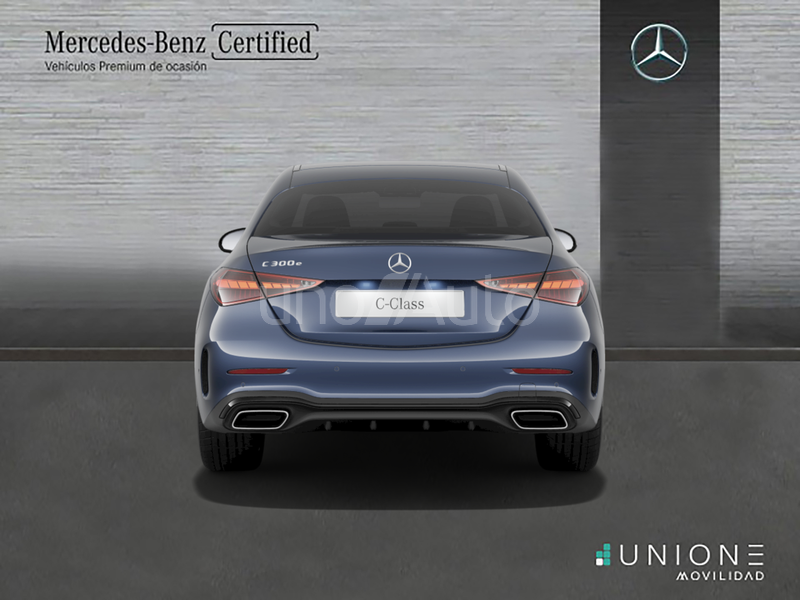 300 e con tecnología híbrida EQ