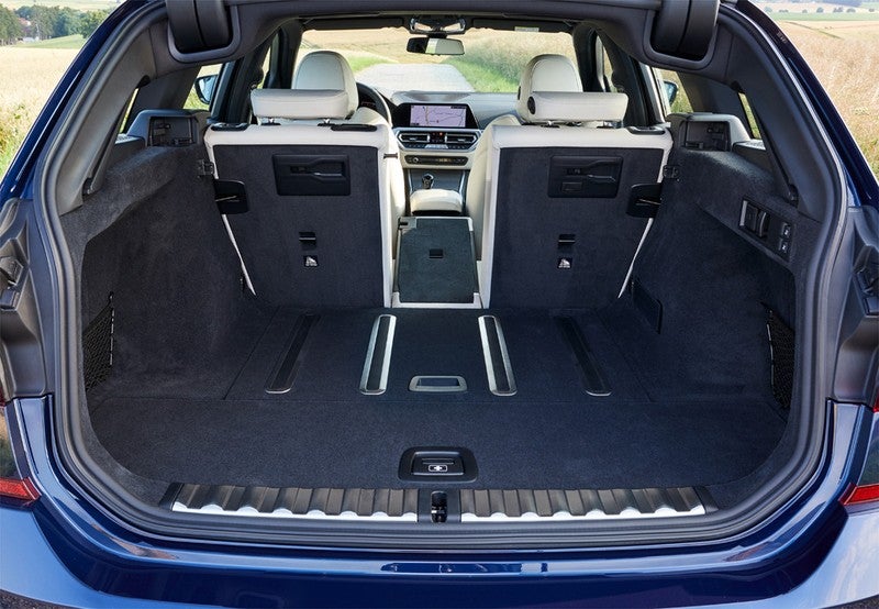 320dA Touring