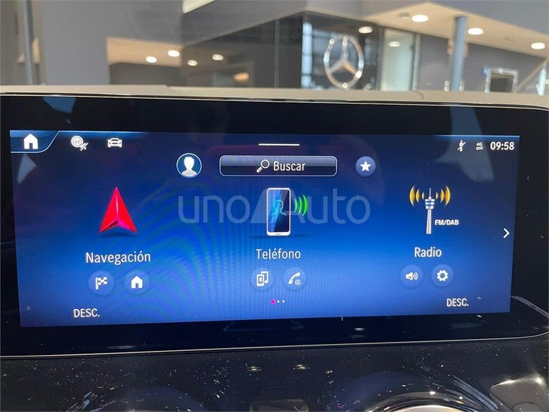 CLASE GLA 250 e con tecnología híbrida EQ