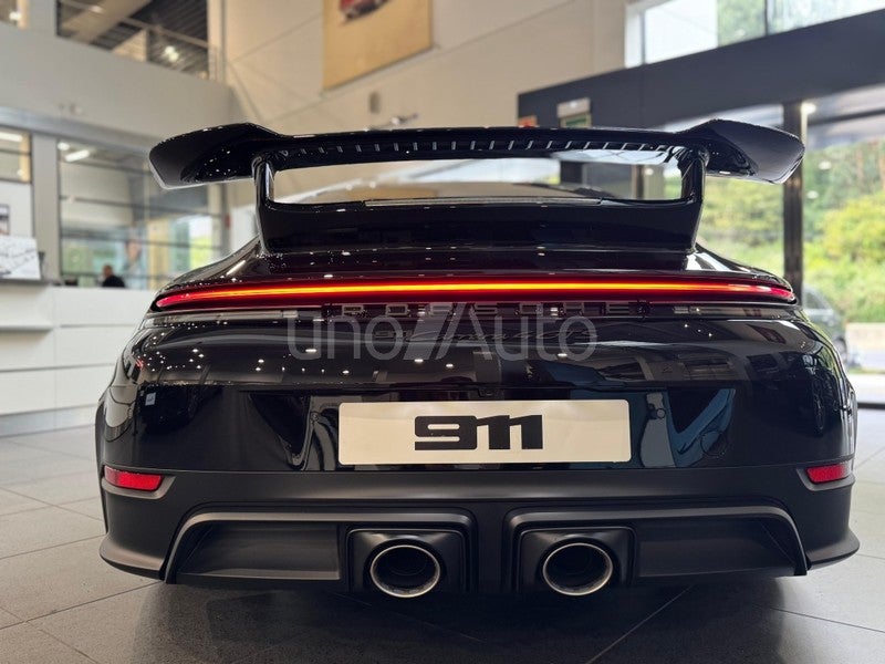 911 Carrera 4 GTS