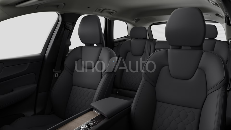 XC60 T6 Recharge Plus Dark