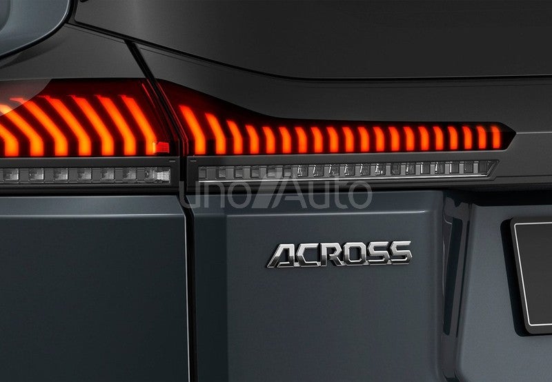 Across 2.5L PHEV AWD
