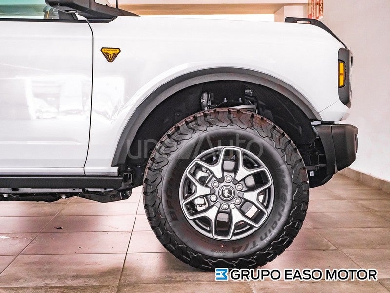 Bronco 2.7 EcoBoost V6 Badlands 335 Auto.