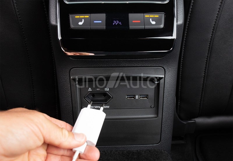 Superb Combi 1.5 PHEV TSI IV Selection 150kW