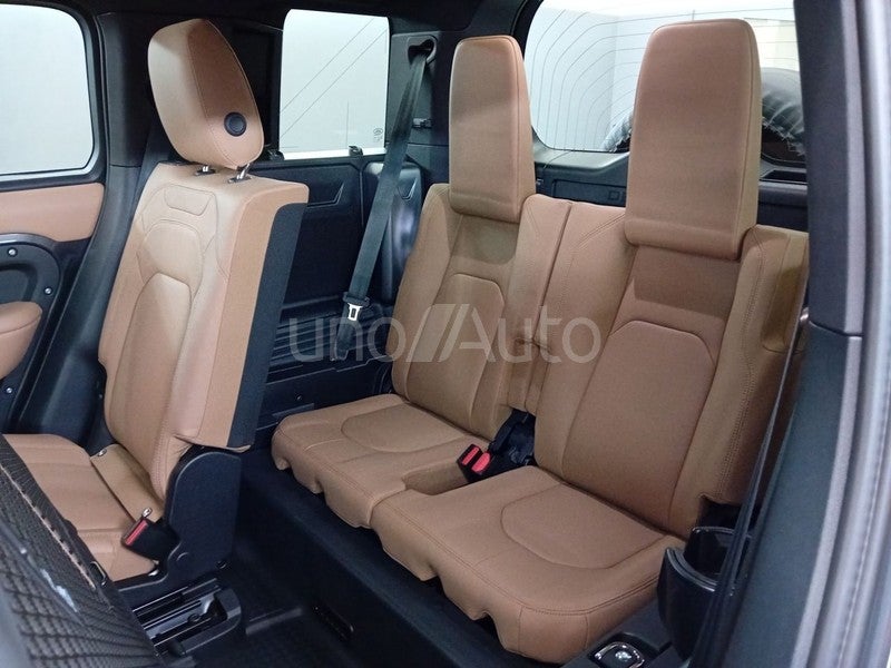 3.0D I6 250 X-Dyn HSE 110 Auto 4WD MHEV