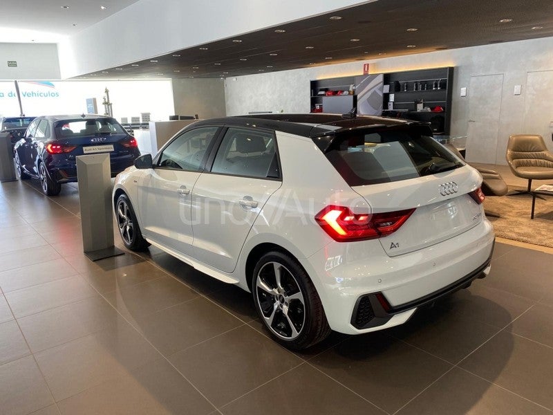 A1 Sportback 30 TFSI Adrenalin S tronic 85kW