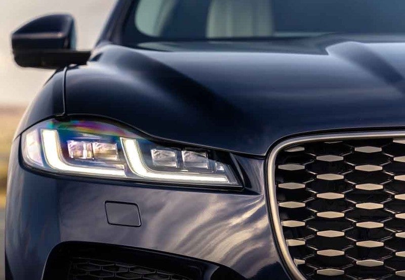 F-Pace 3.0D l6 MHEV R-Dynamic SE Aut. AWD 300
