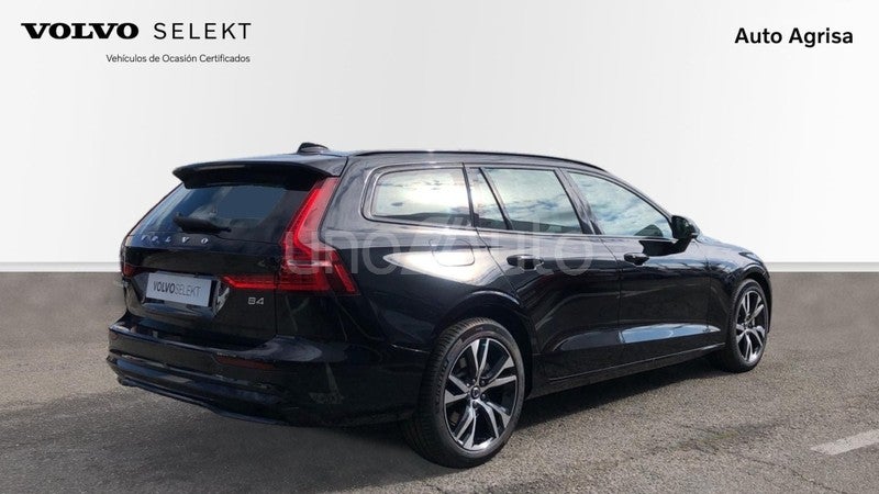 V60 2.0 B4 D PLUS DARK AUTO 197 5P