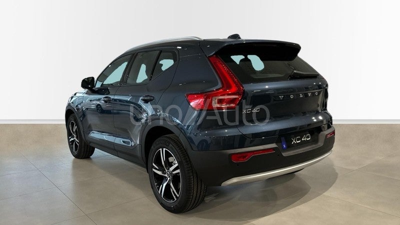 XC40 2.0 B3 MHEV CORE DCT 163 5P