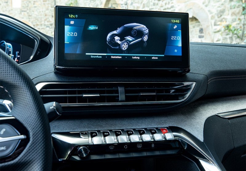 PEUGEOT 3008 SUV