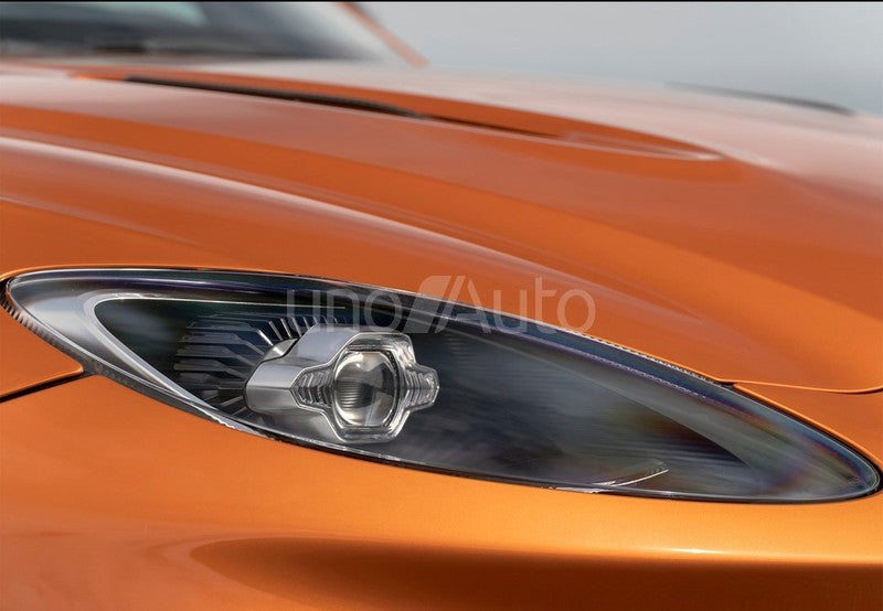 DBX 4.0 AWD Aut.