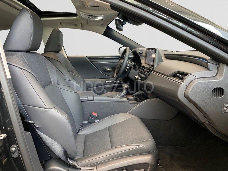 LEXUS ES 2.5 300h Premium