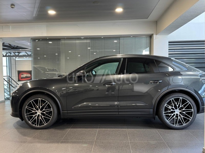Macan 4