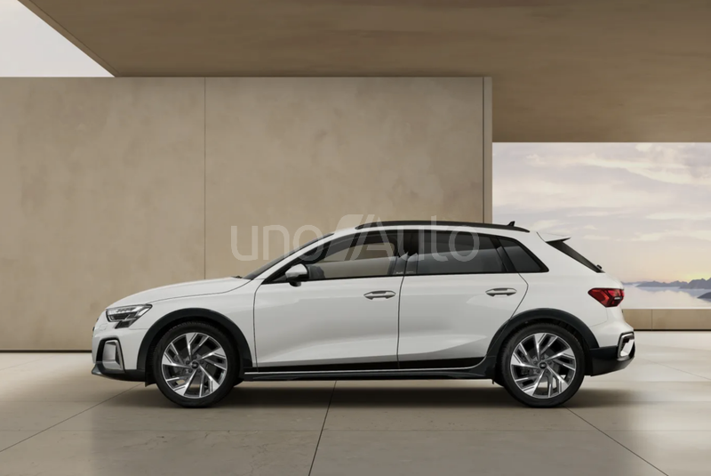 A3 Allstreet 35 TFSI Genuine S-tronic