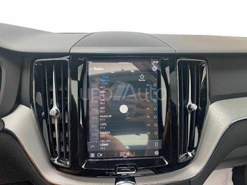 2.0 T6 AWD Recharge Plus Black Ed AT