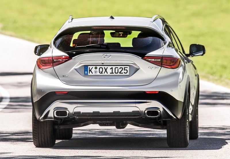 QX30 2.2d Premium AWD 7DCT