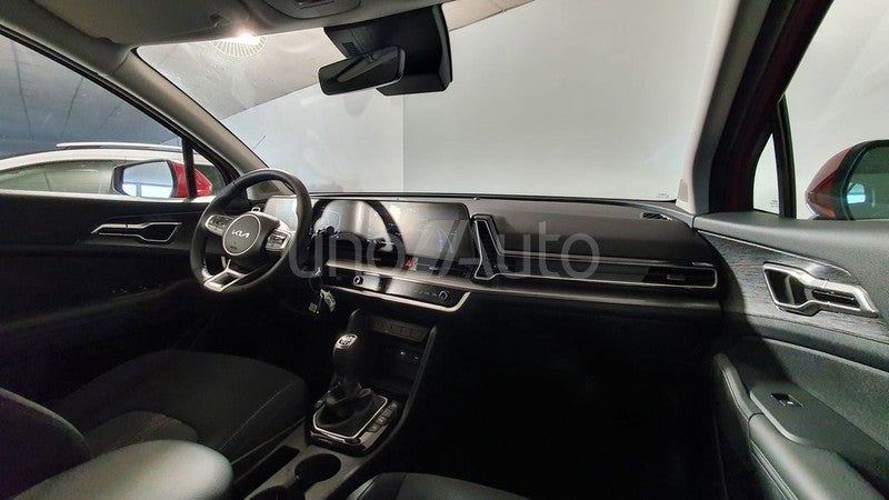 KIA Sportage 1.6 T-GDi MHEV 118kW (160CV) Drive 17
