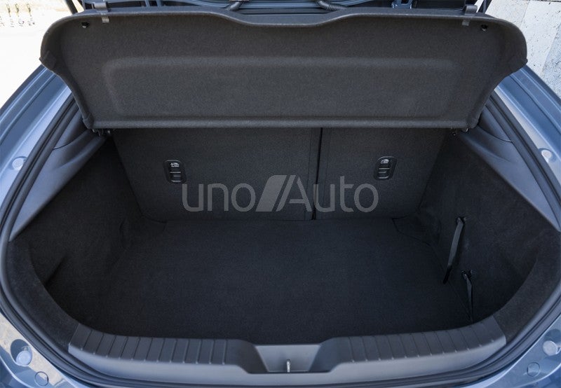 Mazda3 Sedán 2.0 e-Skyactiv-X Exclusive-line 137kW
