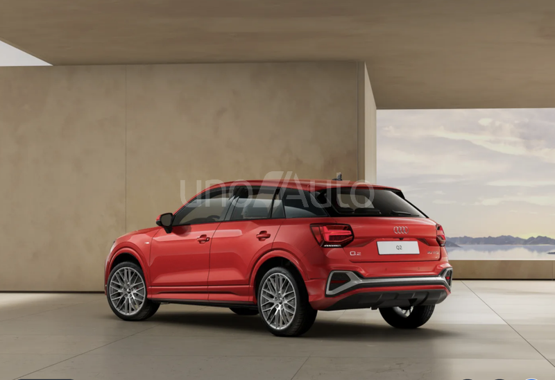 Q2 35 TFSI Adrenalin S tronic 110kW