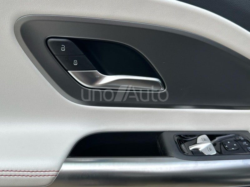 CLA Eléctrico 250+