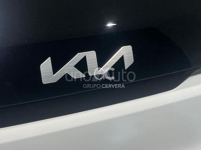 PV5 Passenger L2H1 Long Range Plus