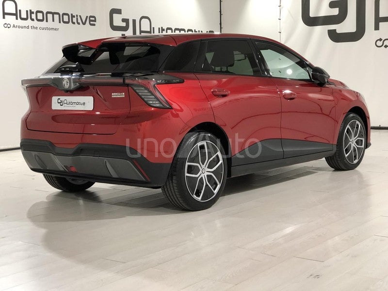 MG4 Luxury 64kWh