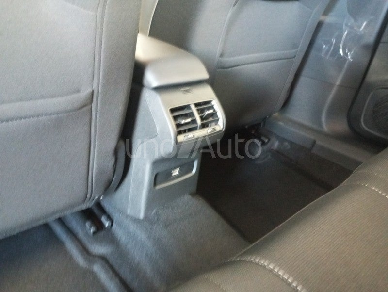 C4 Hybrid Business Edition eDSC6 145